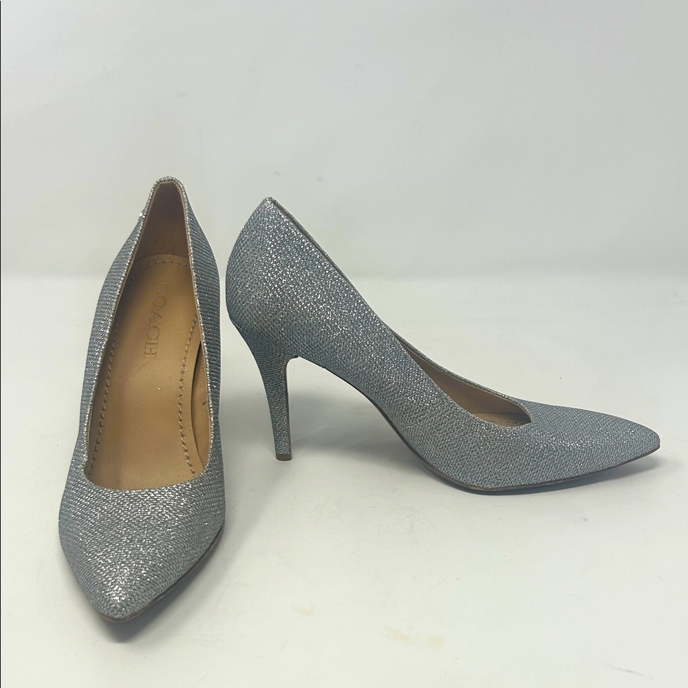 Coach Elegant Silver Glitter Pump Heels Size 8 Excellent Condition